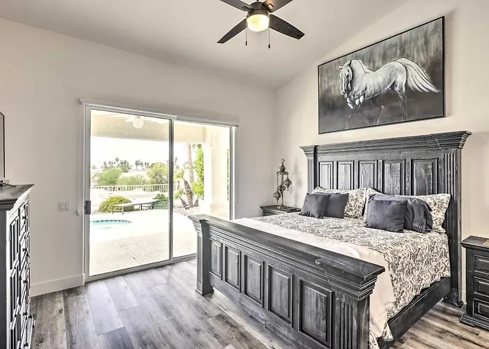 Sunny Snowbird's Retreat W/ Havasu Views!