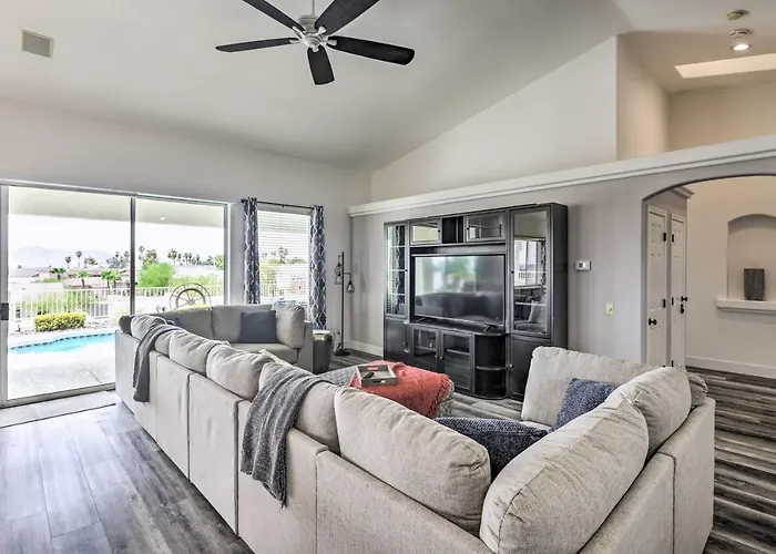 Holiday home Sunny Snowbird's Retreat W/ Havasu Views! *